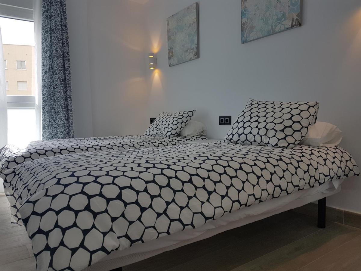 Pepes Home 3 Habitaciones & Parking Gratis Torremolinos Exterior photo